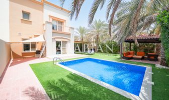 3 bedroom villa for sale - Arabian Estates