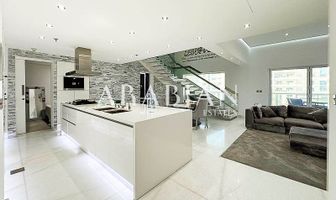 3 bedroom duplex to rent - Arabian Estates