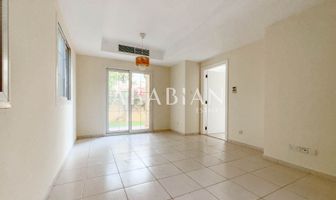 2 bedroom villa to rent - Arabian Estates
