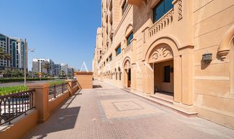 4 bedroom townhouse to rent - Arabian Estates