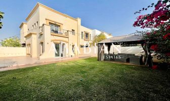 3 bedroom villa to rent - Arabian Estates