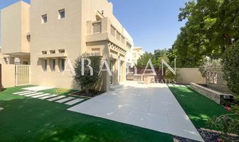 3 bedroom villa to rent - Arabian Estates