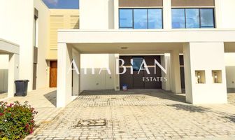 3 bedroom townhouse to rent - Arabian Estates