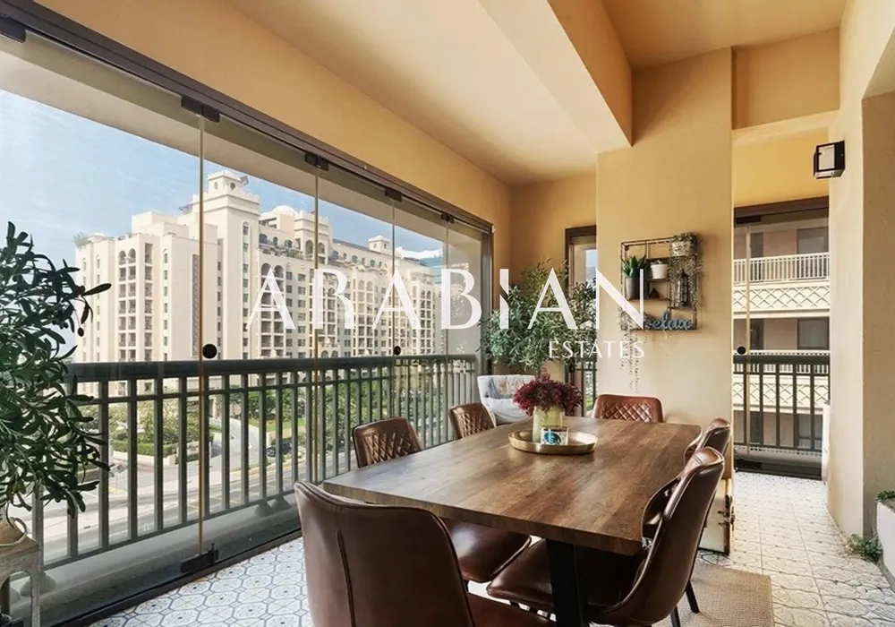 Golden Mile, Palm Jumeirah, Dubai