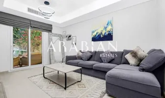 2 bedroom villa to rent - Arabian Estates