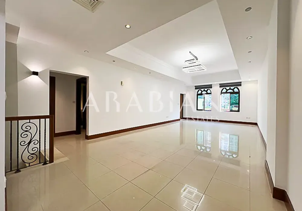 Golden Mile, Palm Jumeirah, Dubai