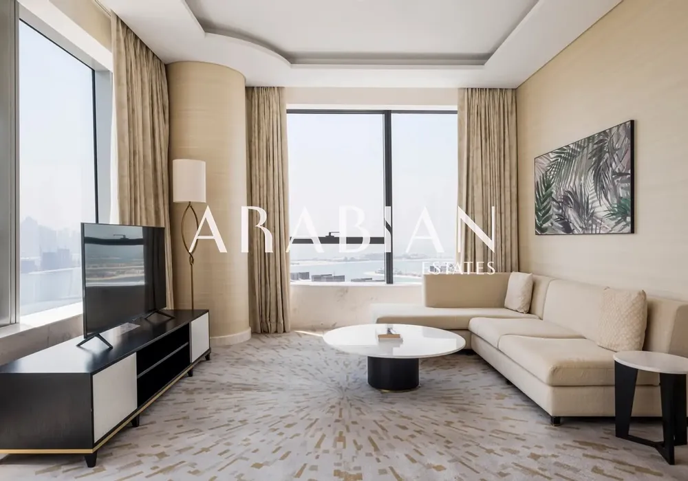 The Palm Tower, Palm Jumeirah, Dubai